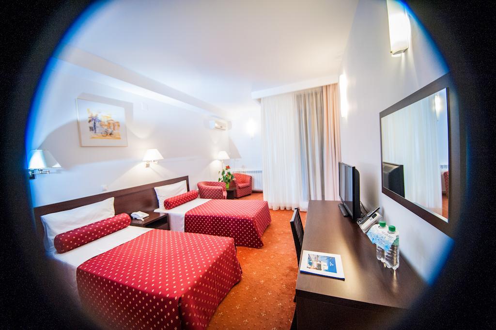 Hotel Mon Jardin Mahmudia Kamer foto