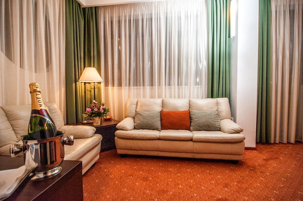 Hotel Mon Jardin Mahmudia Kamer foto